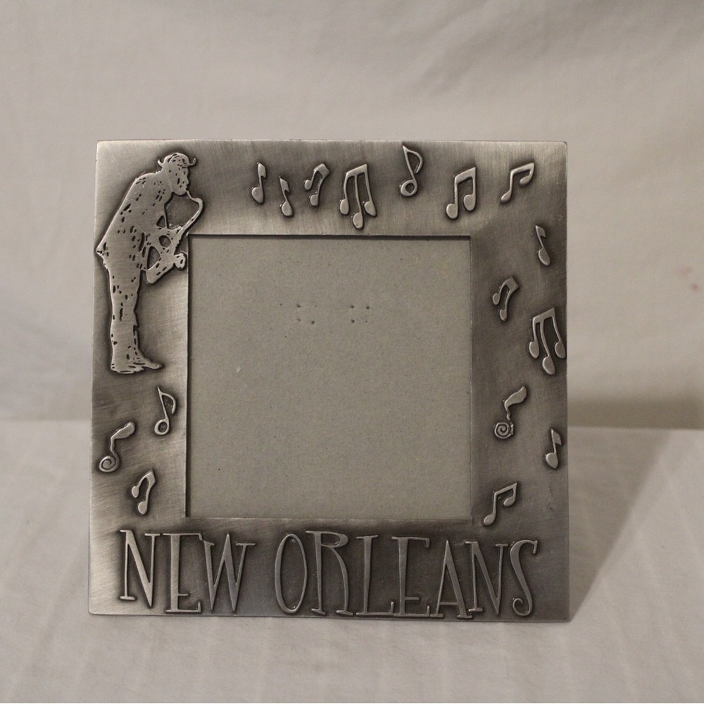 Picture Frame New Orleans 4 by 4 inch picture Pewter